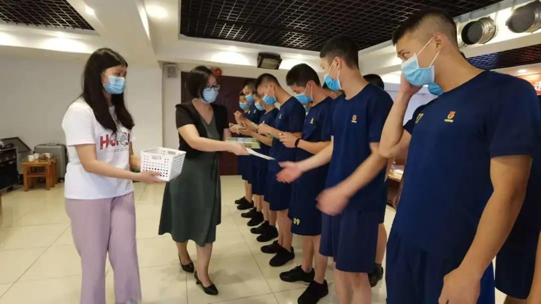 緩解壓力，了解自己 | 文明路消防救援站、流花消防救援站畫出“心”陽光