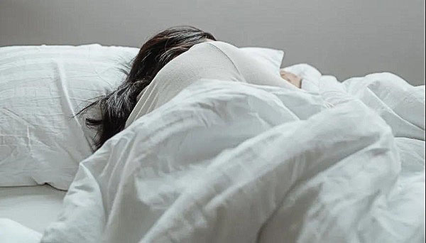 廣州情感婚姻咨詢?nèi)绾巫屇腥藢?duì)你念念不忘