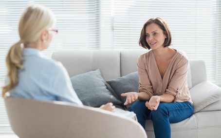 婚姻家庭咨詢師和心理咨詢師的區(qū)別